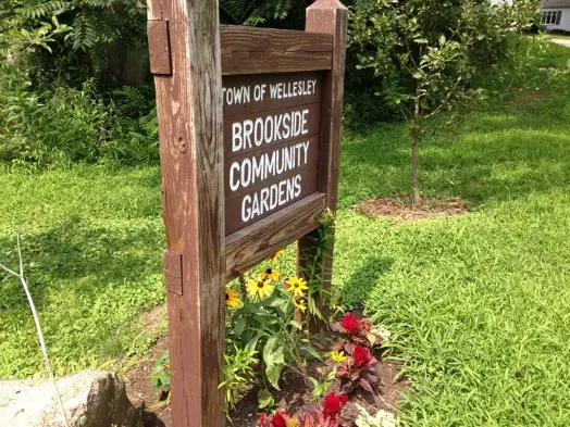brookside community gardens