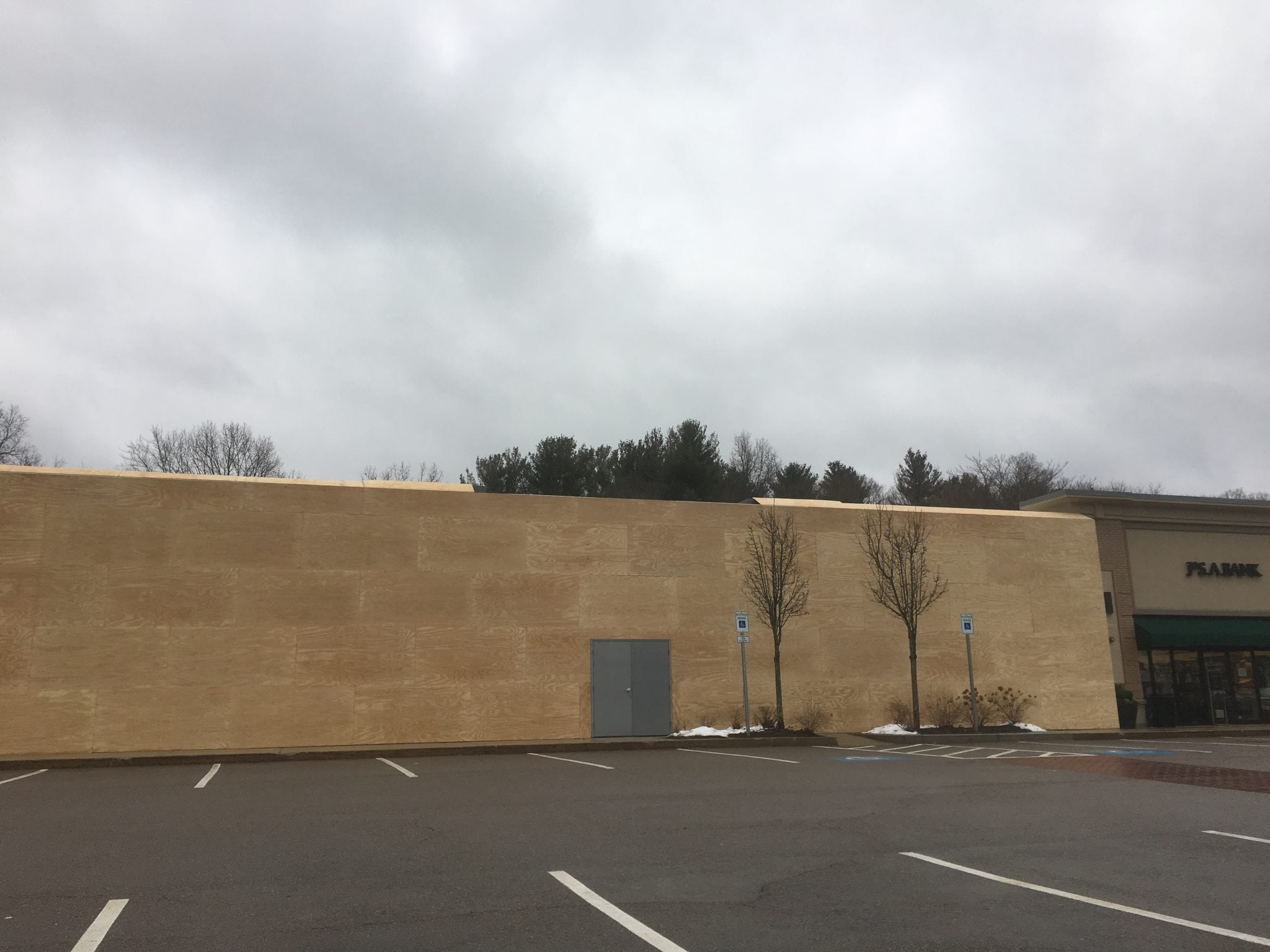 Ace Hardware all boarded up in Wellesley's Linden Square