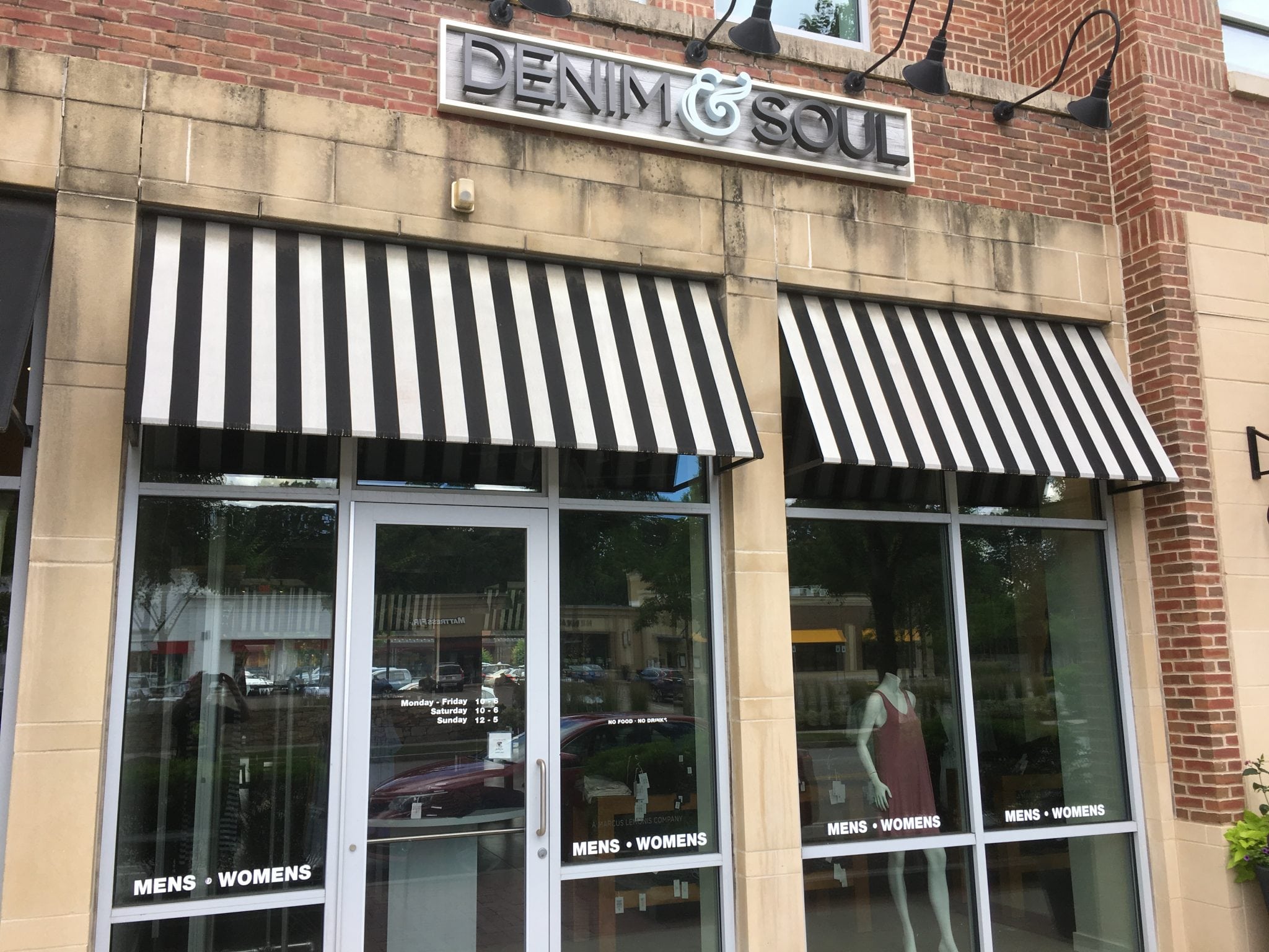 Denim & Soul, Linden Square, Wellesley