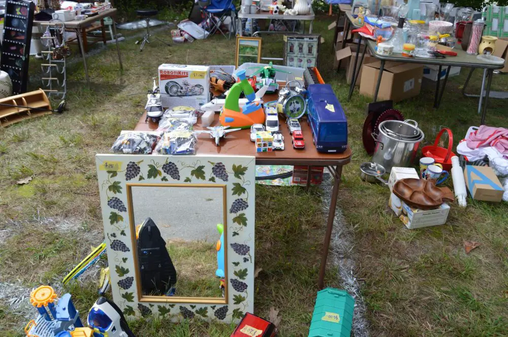 Wellesley, Morses Pond Yard Sale