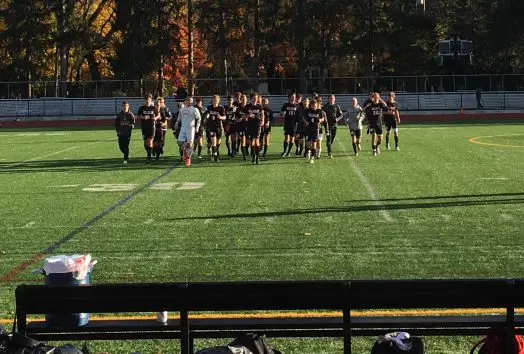 wellesley boys soccer
