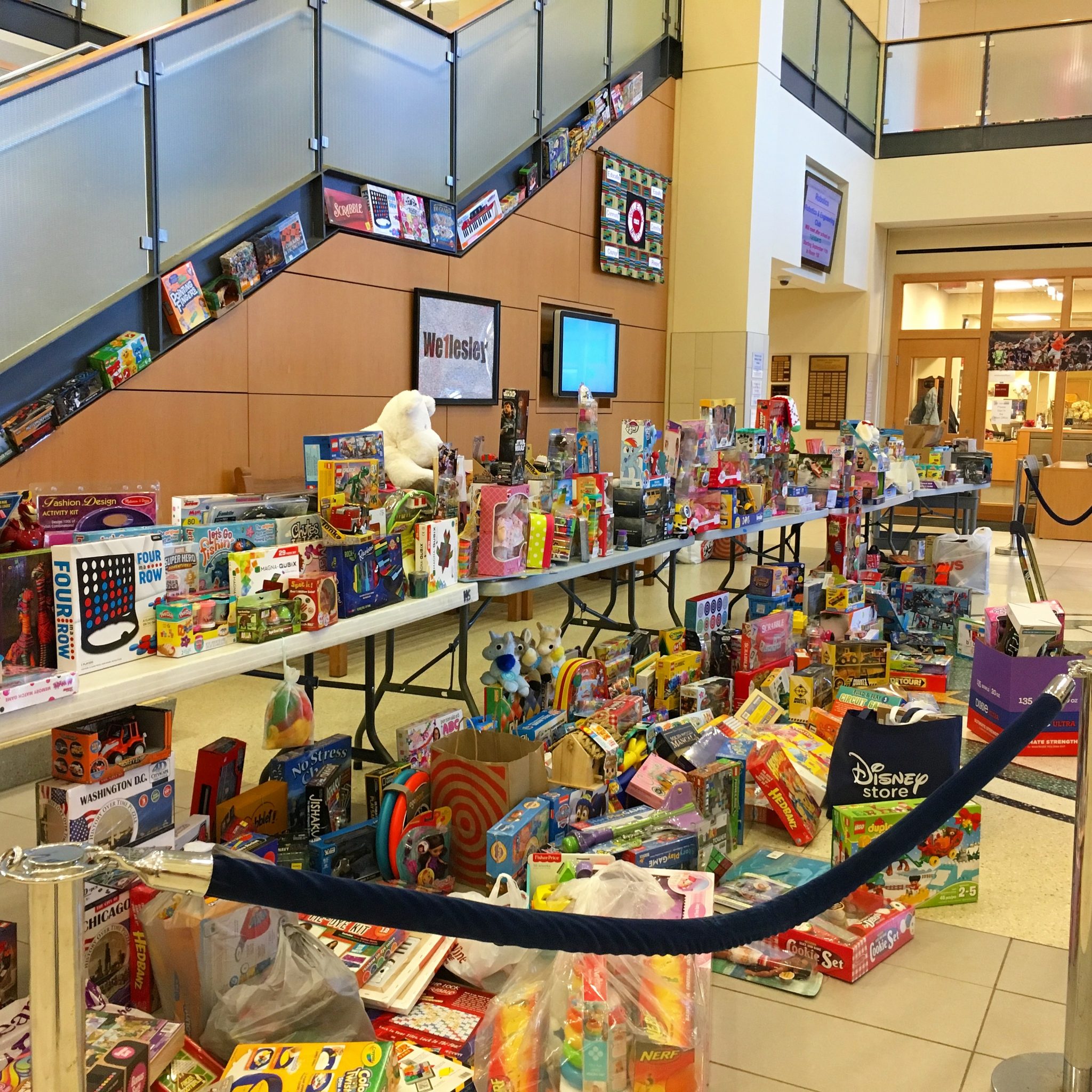 Wellesley, Toys for Tots