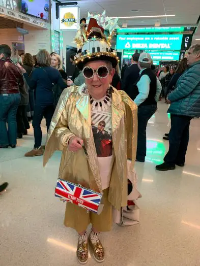 lynne smith elton john