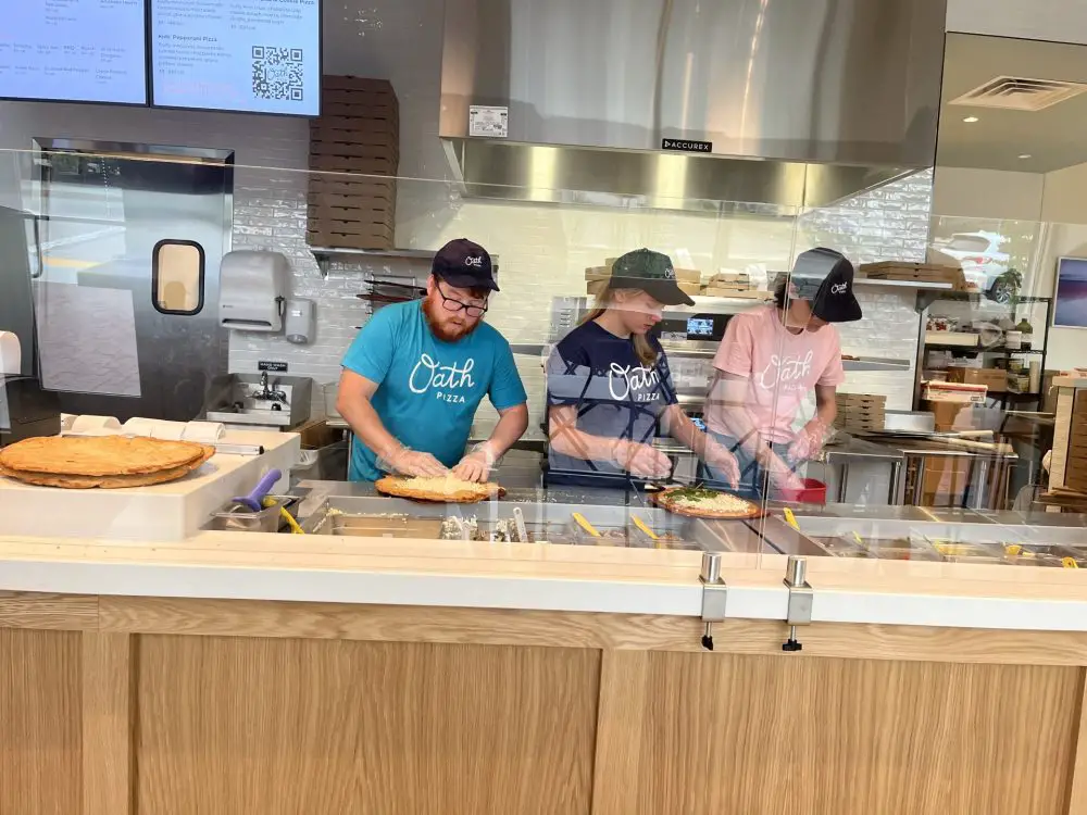 oath pizza linden square