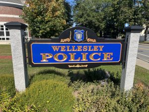 Wellesley police sign