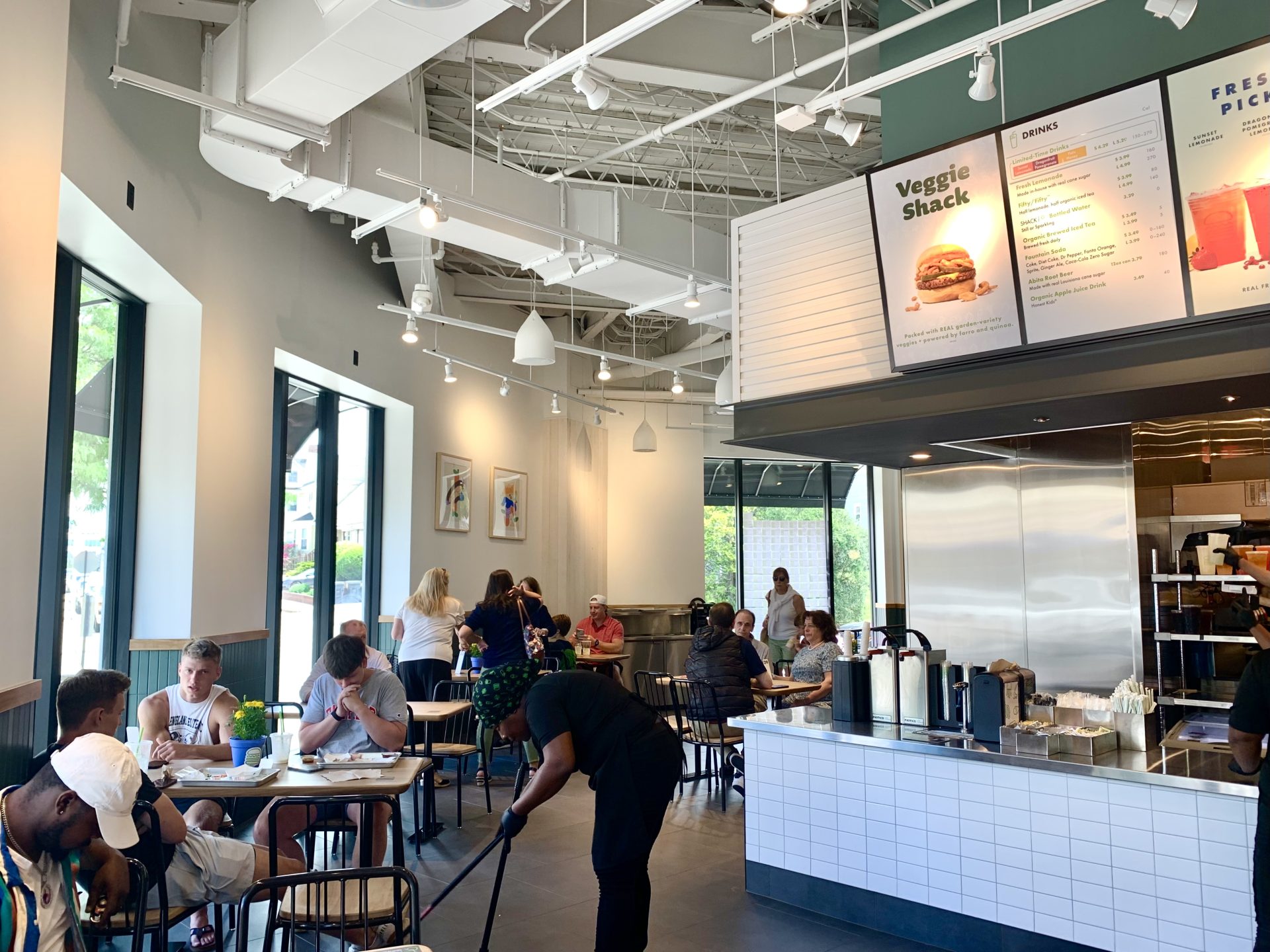 Shake Shack, Wellesley