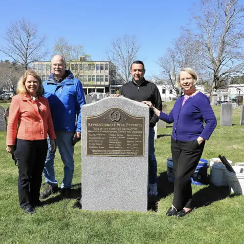 Wellesley Village Church, Revolutionary War marker