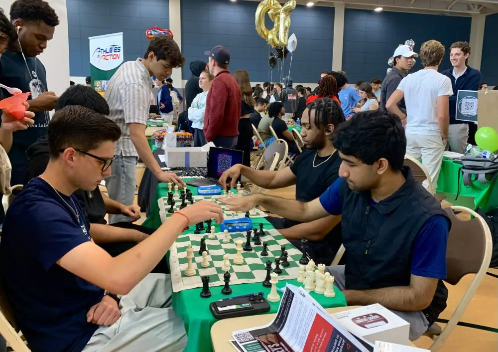 Babson College Club Fair, Wellesley