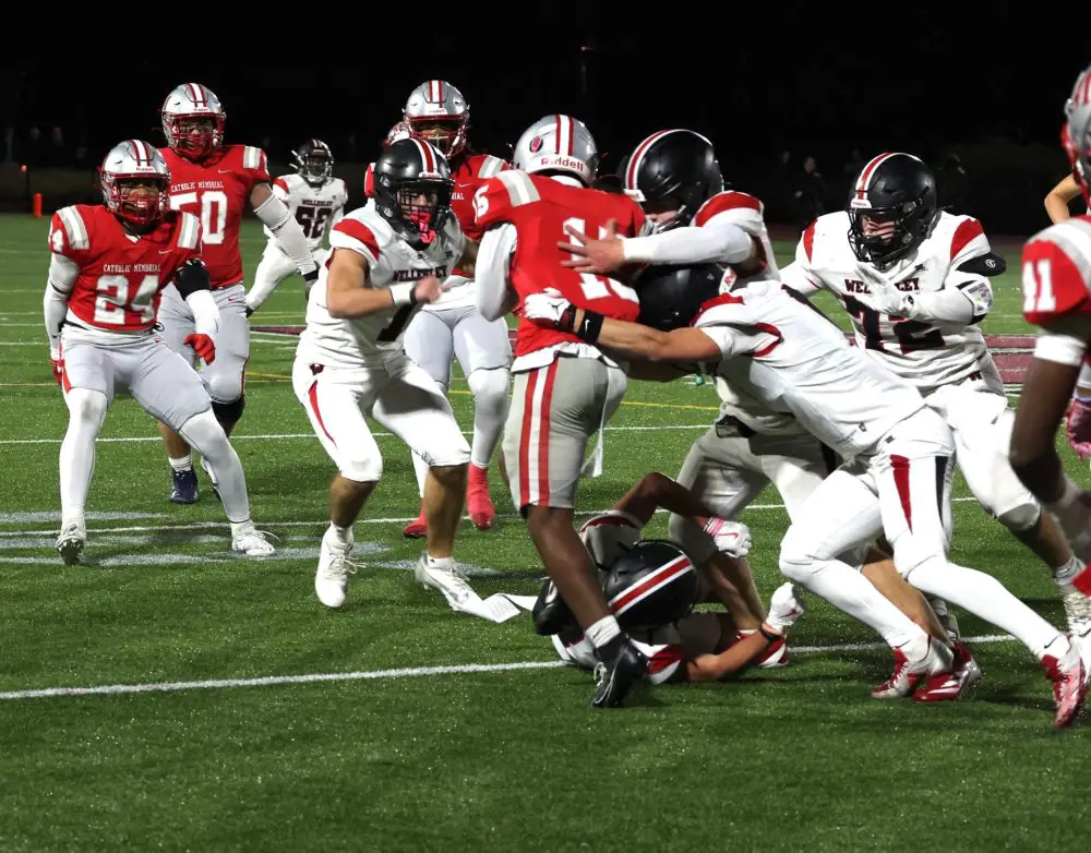 Wellesley vs Catholic Memorial football in Weston