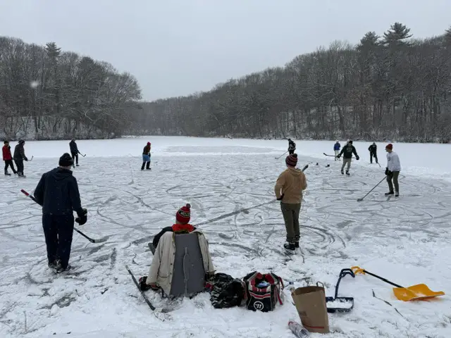 Longfellow hockey