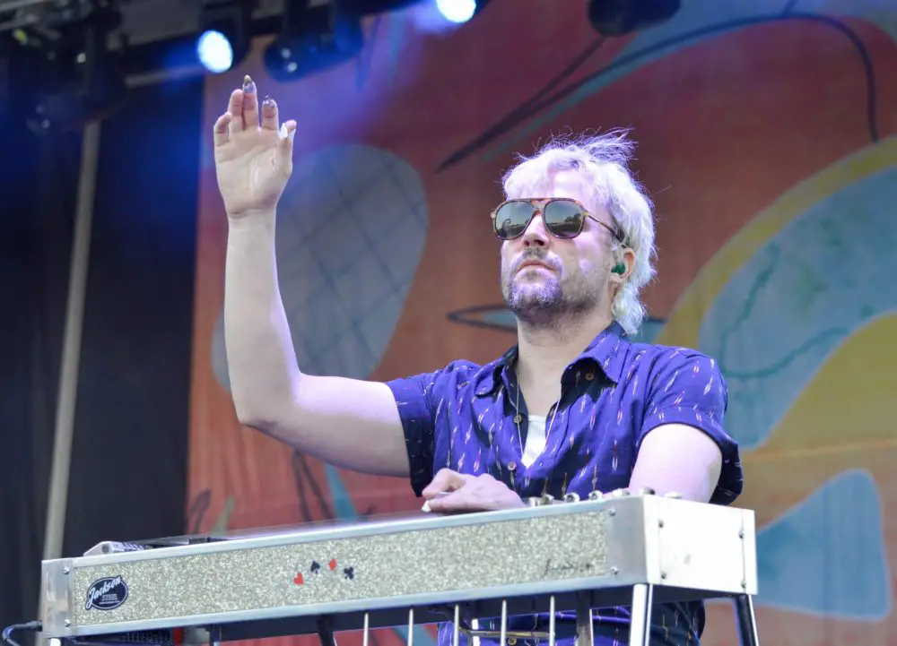 Ed, make that Shred, Williams on pedal steel guitar