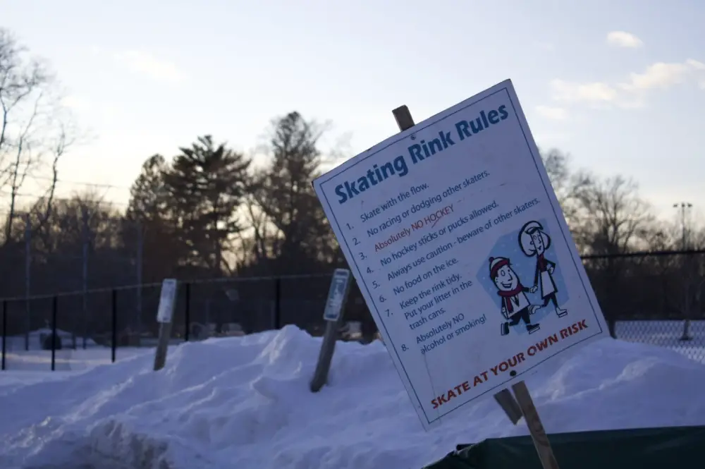 outdoor skating rink