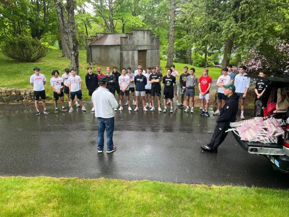 Dressing of the Graves, Wellesley